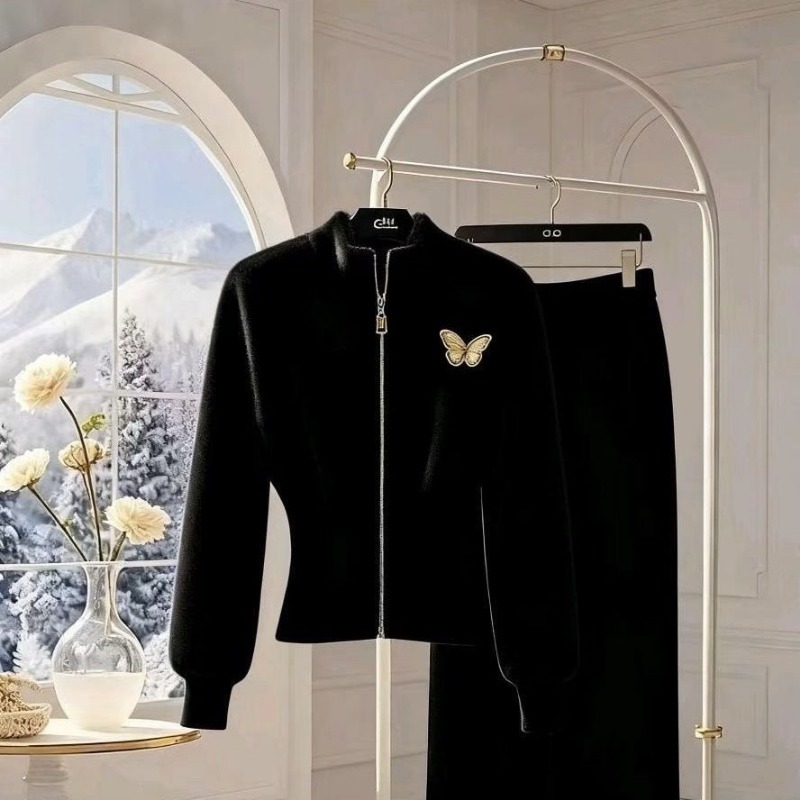 New Luxury High End Woolen Kni - đánh giá và giá Embroidery Uniform