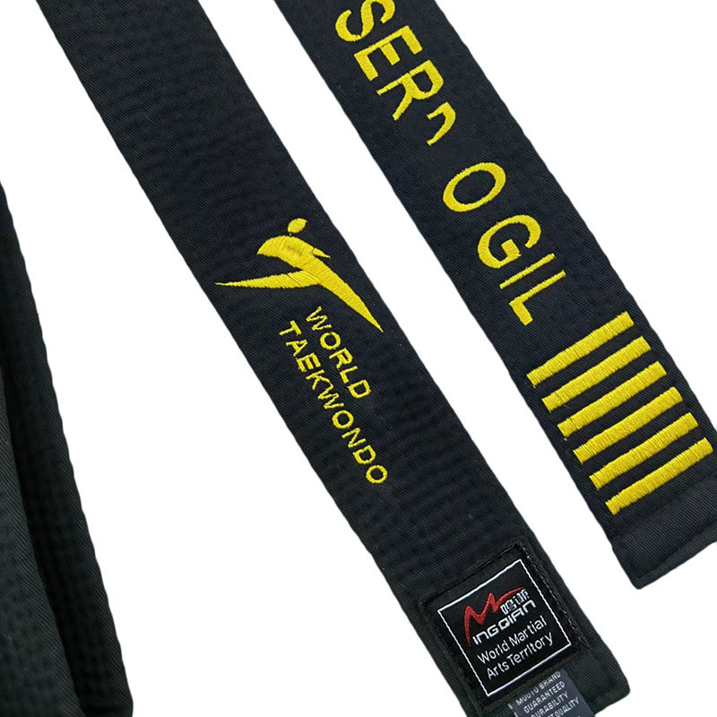 WTF World Taekwondo Black Belt - đánh giá và giá Embroidery World