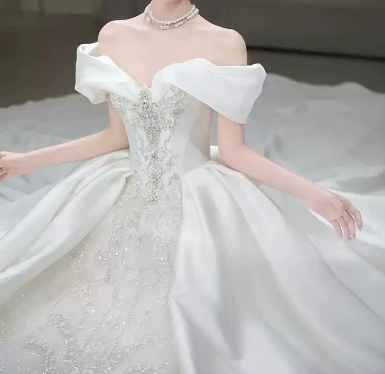 Chic Wedding Dresses Off Shoul - đánh giá và giá Embroidery Skirt